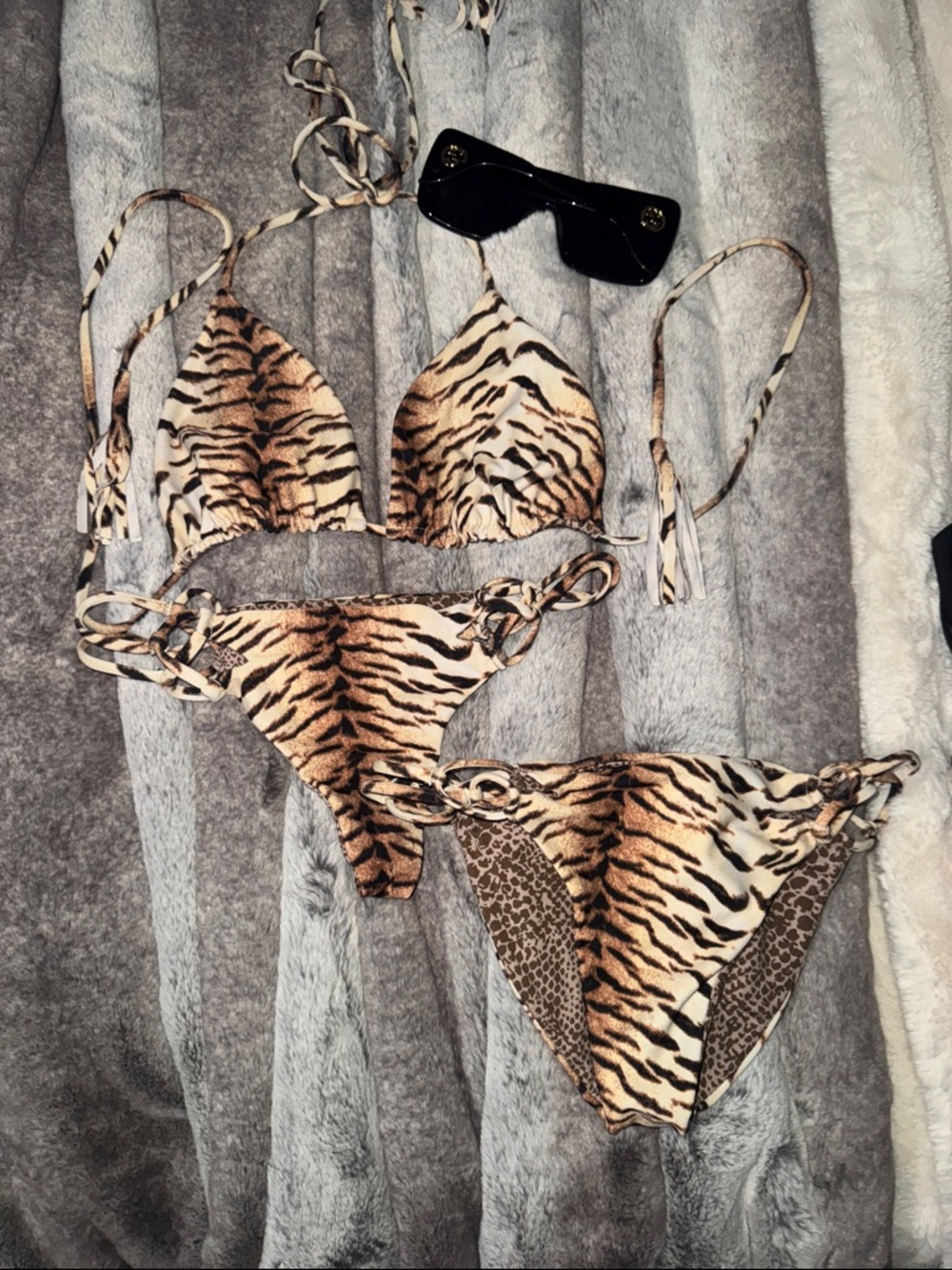 ACACIA Set in Tiger 🐅